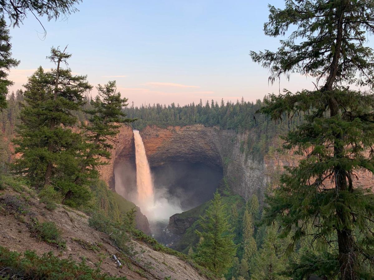 Helmcken Falls Lodge Cabin Rooms&RV Park Clearwater Buitenkant foto