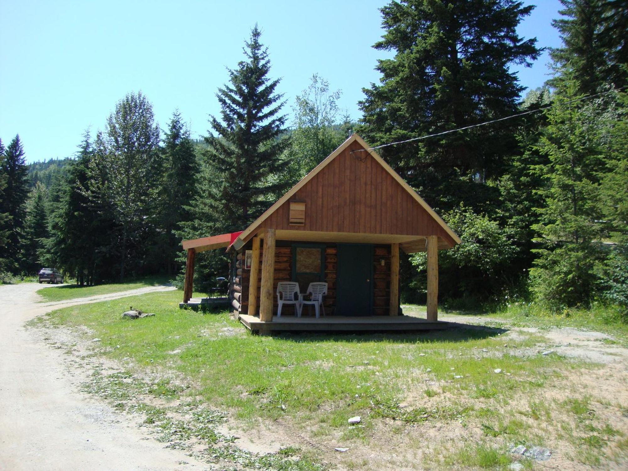 Helmcken Falls Lodge Cabin Rooms&RV Park Clearwater Buitenkant foto