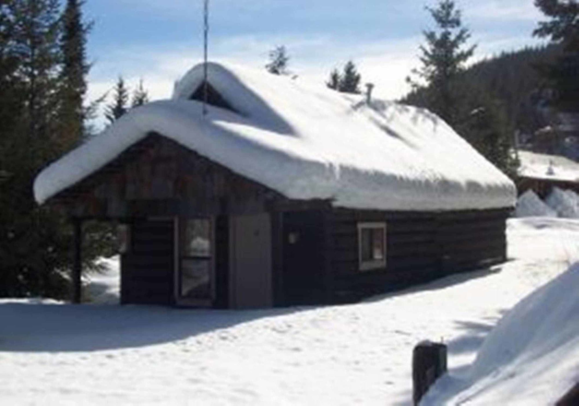 Helmcken Falls Lodge Cabin Rooms&RV Park Clearwater Buitenkant foto
