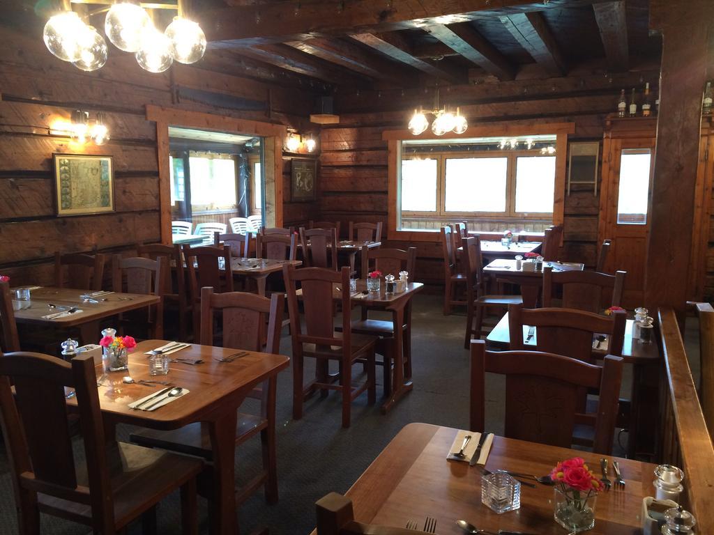 Helmcken Falls Lodge Cabin Rooms&RV Park Clearwater Buitenkant foto